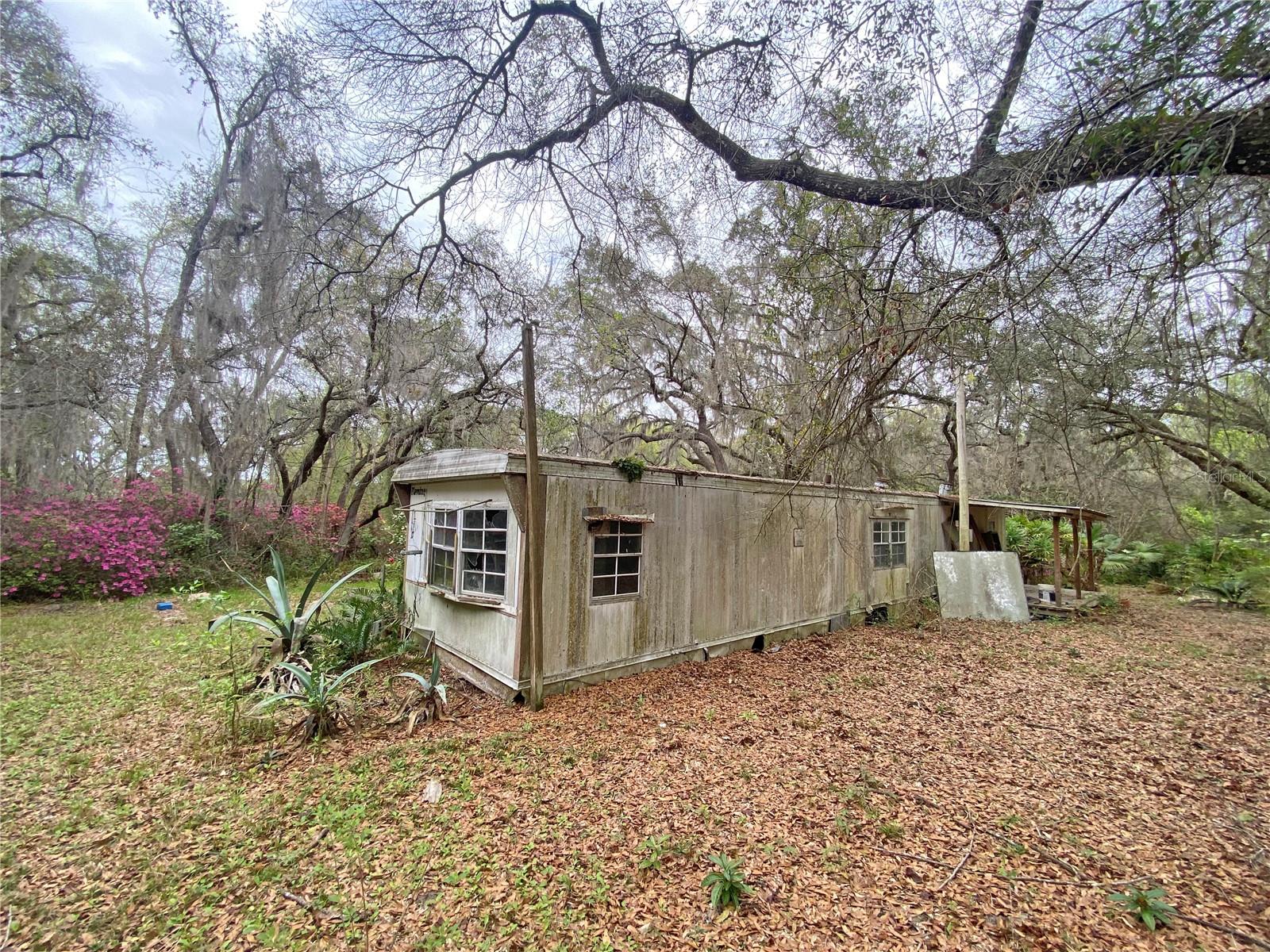 METES AND BOUNDS - Residential