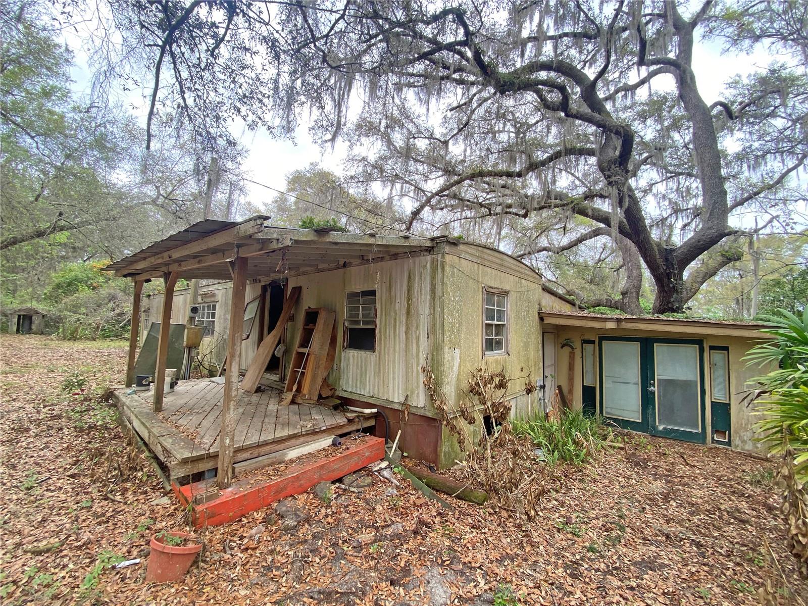 METES AND BOUNDS - Residential