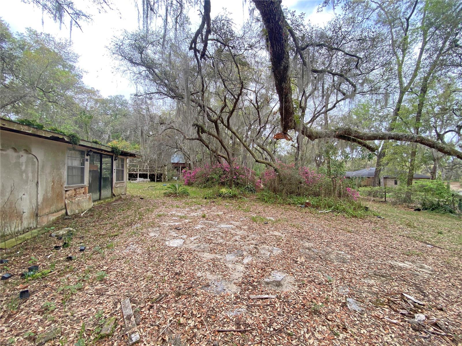 METES AND BOUNDS - Residential