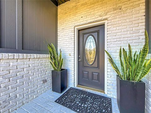 Tiny photo for 8490 NW 118th Terrace, Ocala, FL 34482 (MLS # OM716120)