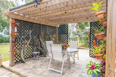 Tiny photo for 305 NE 1st Avenue, Crystal River, FL 34429 (MLS # OM713499)