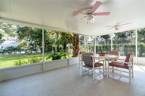 Tiny photo for 305 NE 1st Avenue, Crystal River, FL 34429 (MLS # OM713499)