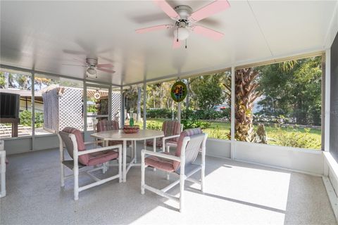 Tiny photo for 305 NE 1st Avenue, Crystal River, FL 34429 (MLS # OM713499)