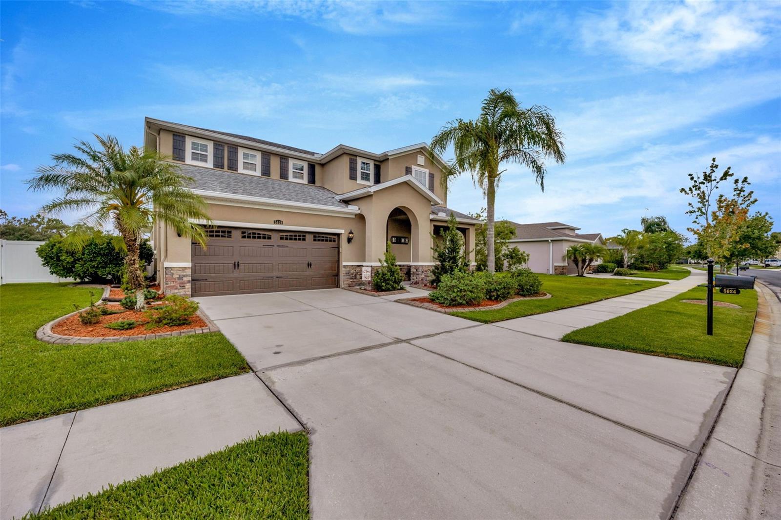 5624 FISHER GLEN LOOP