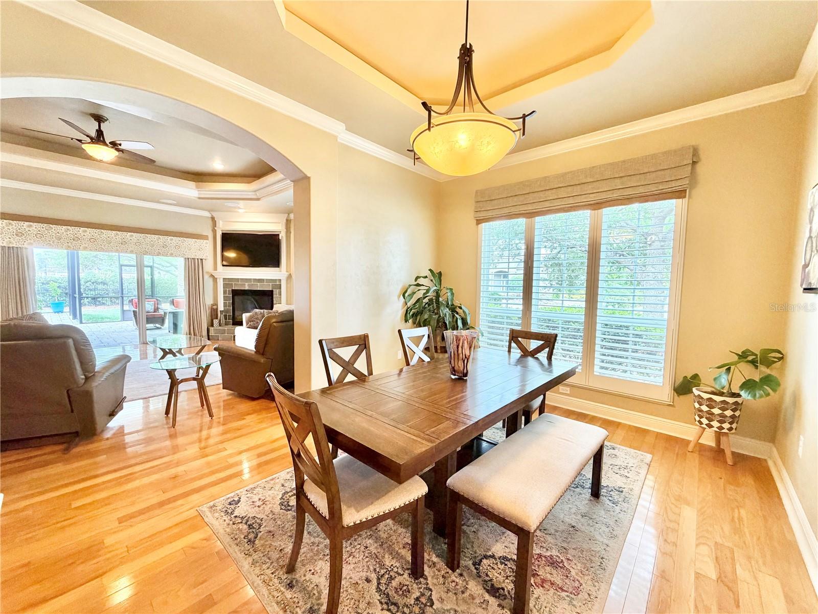 TURNBERRY LAKE - Residential