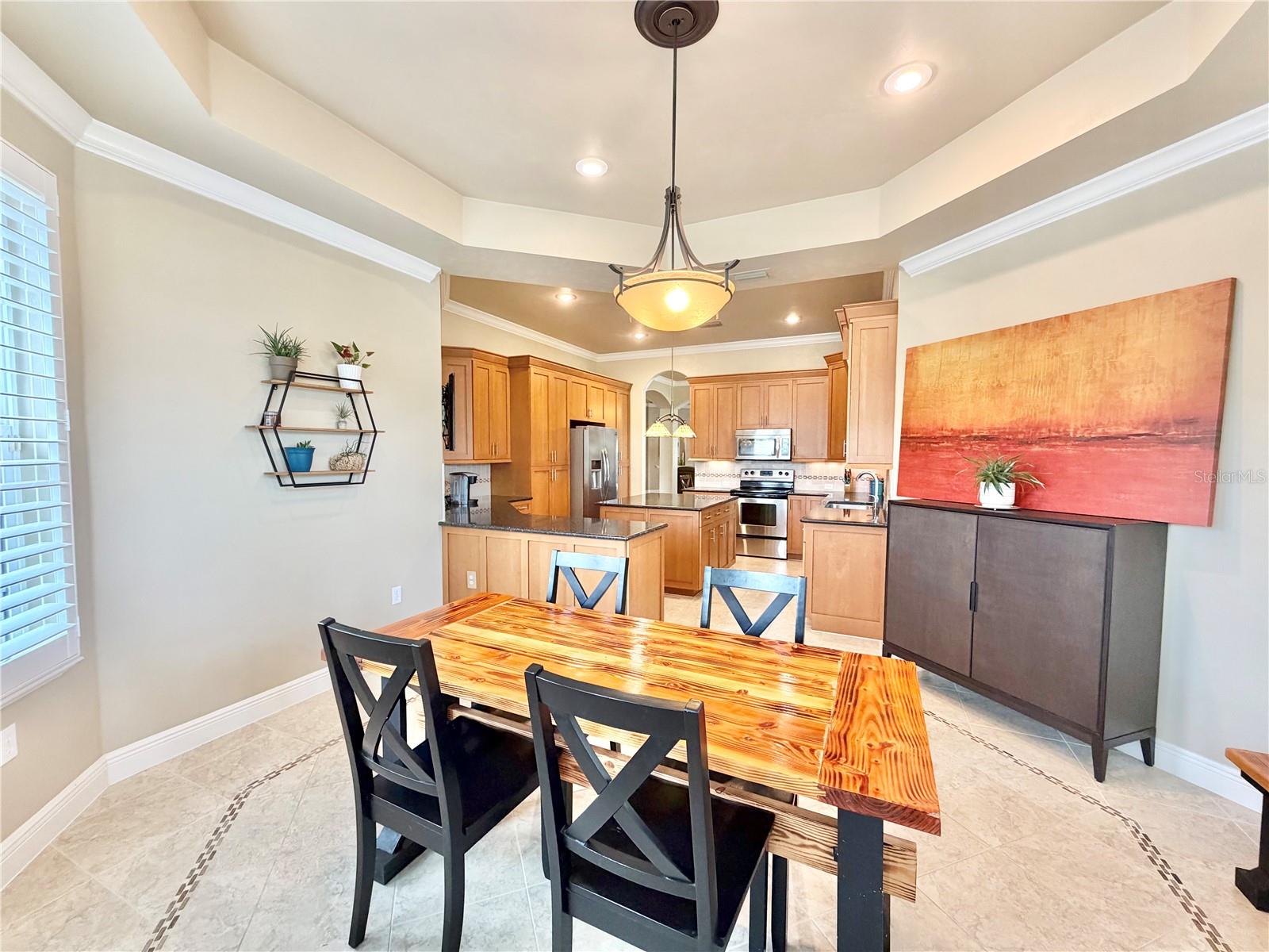 TURNBERRY LAKE - Residential