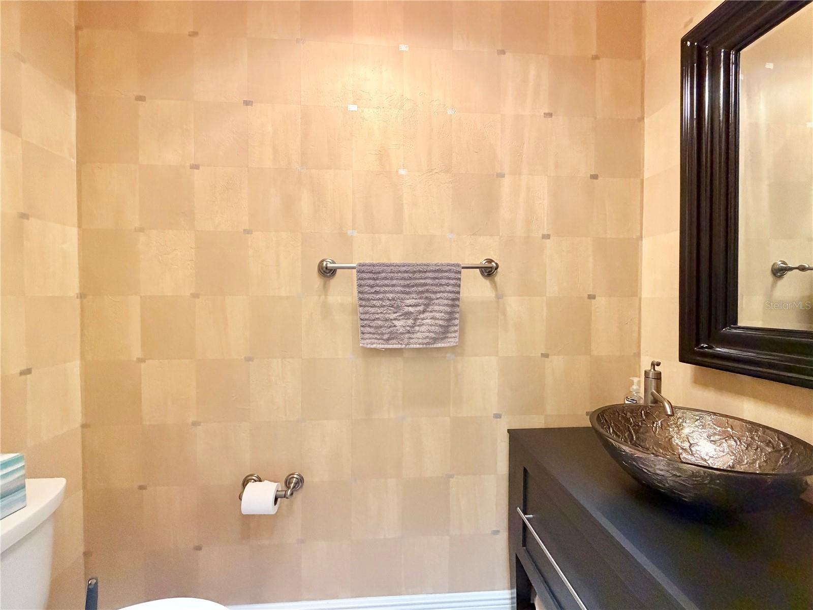 TURNBERRY LAKE - Residential