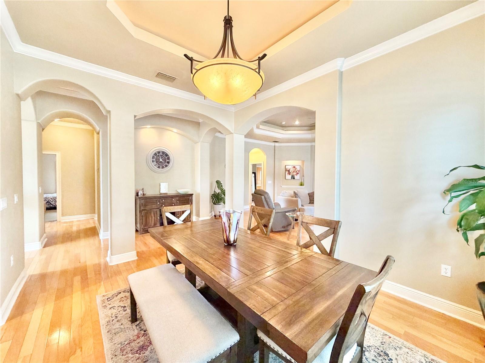 TURNBERRY LAKE - Residential