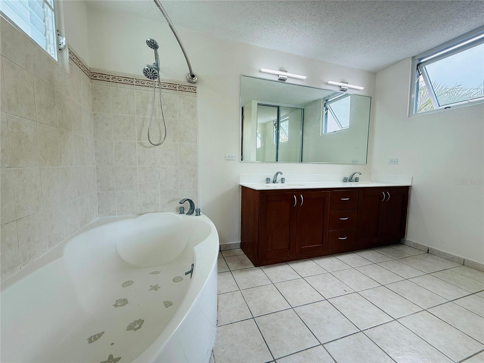 SANJUANERA 108 - Residential