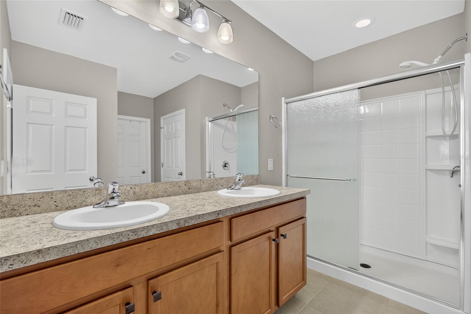 CALUSA CREEK - Residential