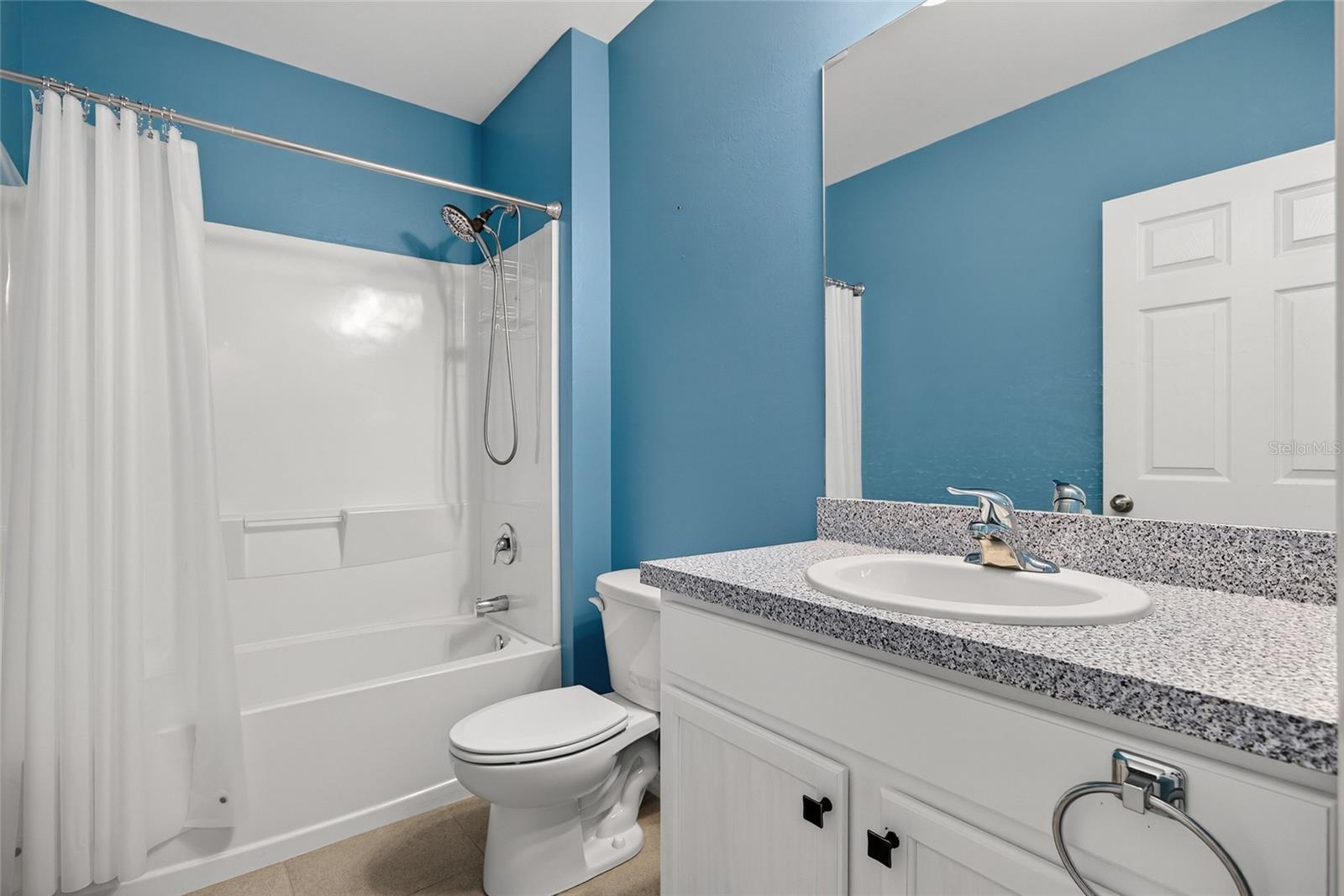 CALUSA CREEK - Residential