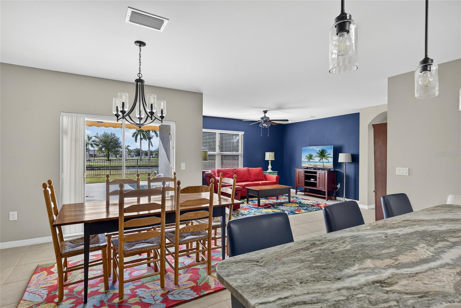 CALUSA CREEK - Residential