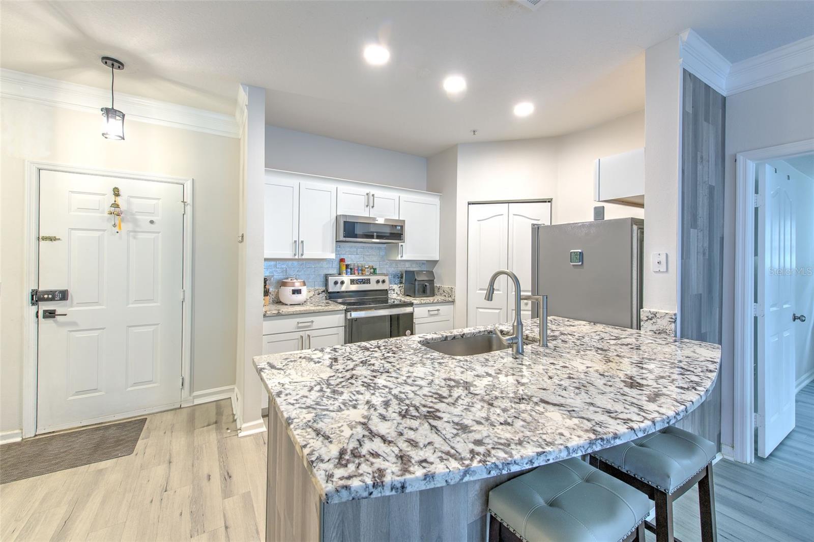 4207 S DALE MABRY HIGHWAY 2101