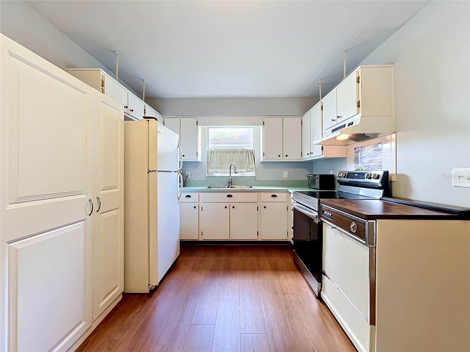 FRST PARK HOMES - Residential