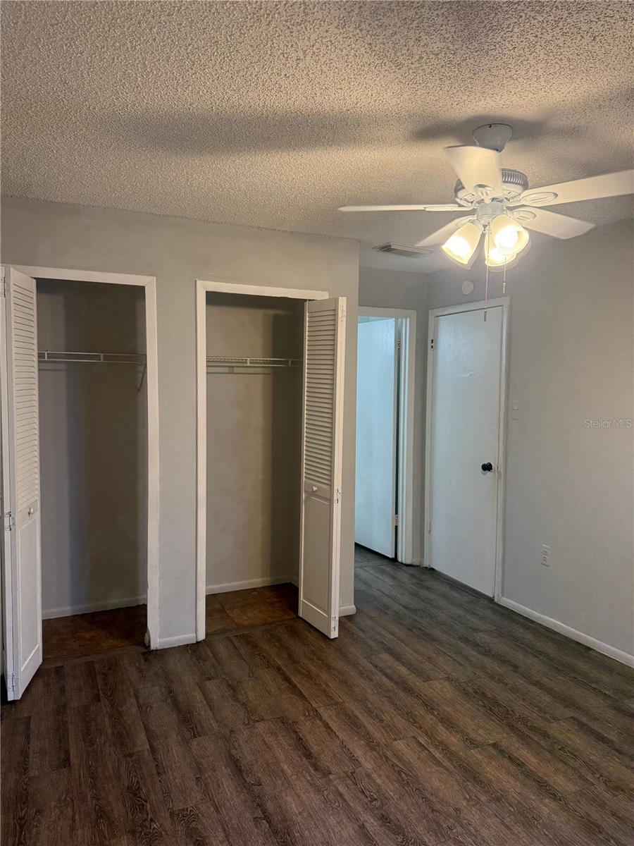 ARBORS OF SENDERA - Residential Lease