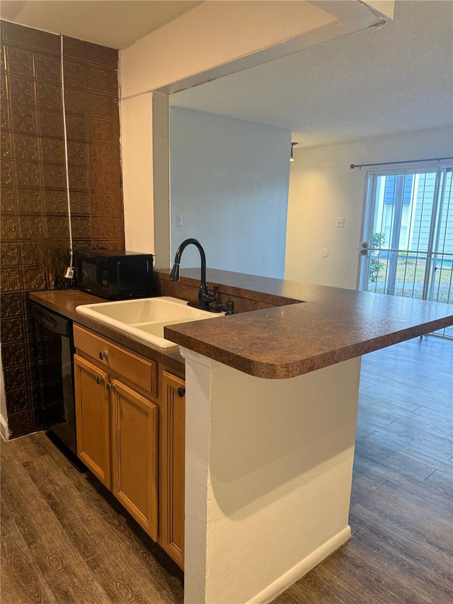 ARBORS OF SENDERA - Residential Lease