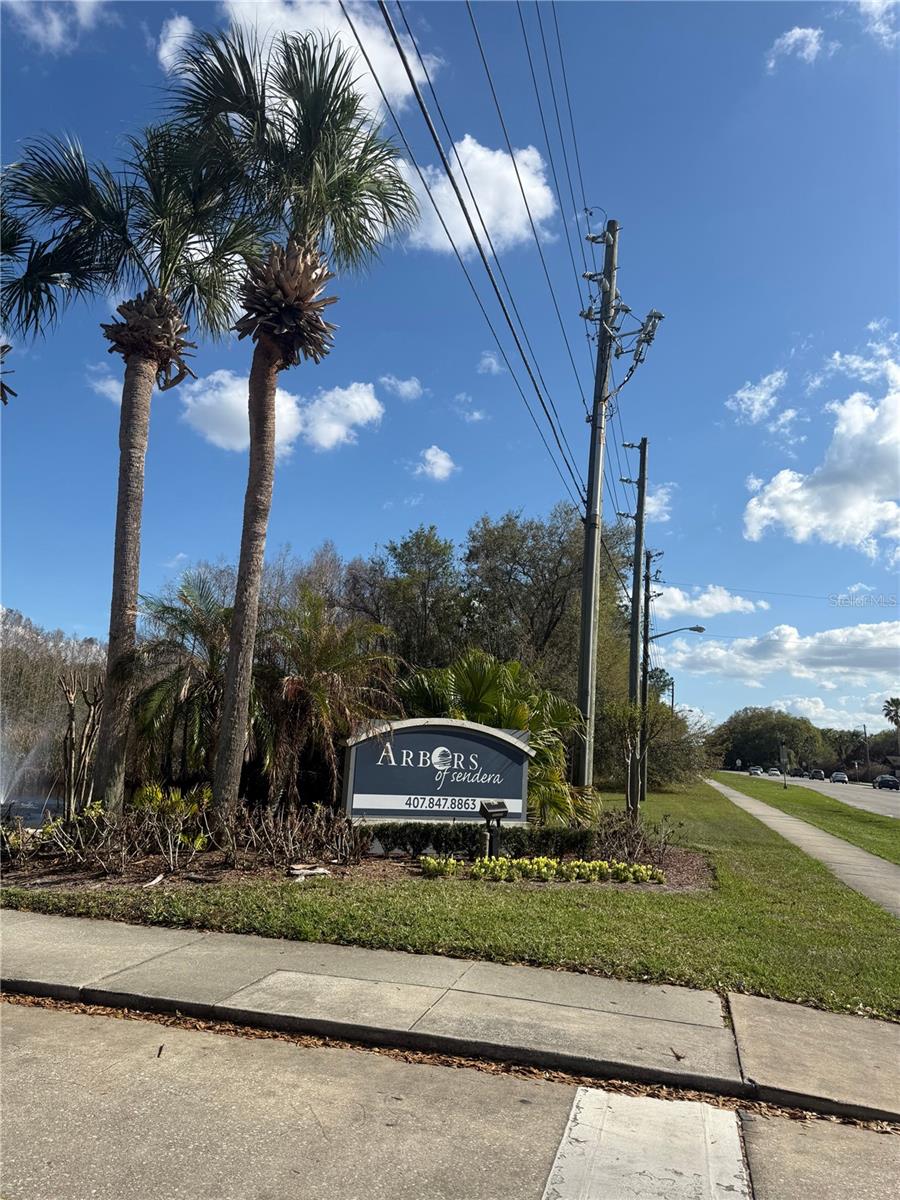 ARBORS OF SENDERA - Residential Lease