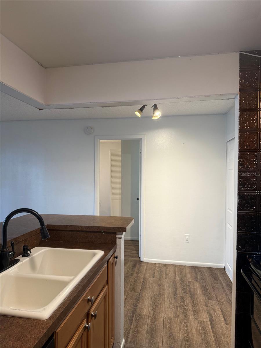 ARBORS OF SENDERA - Residential Lease