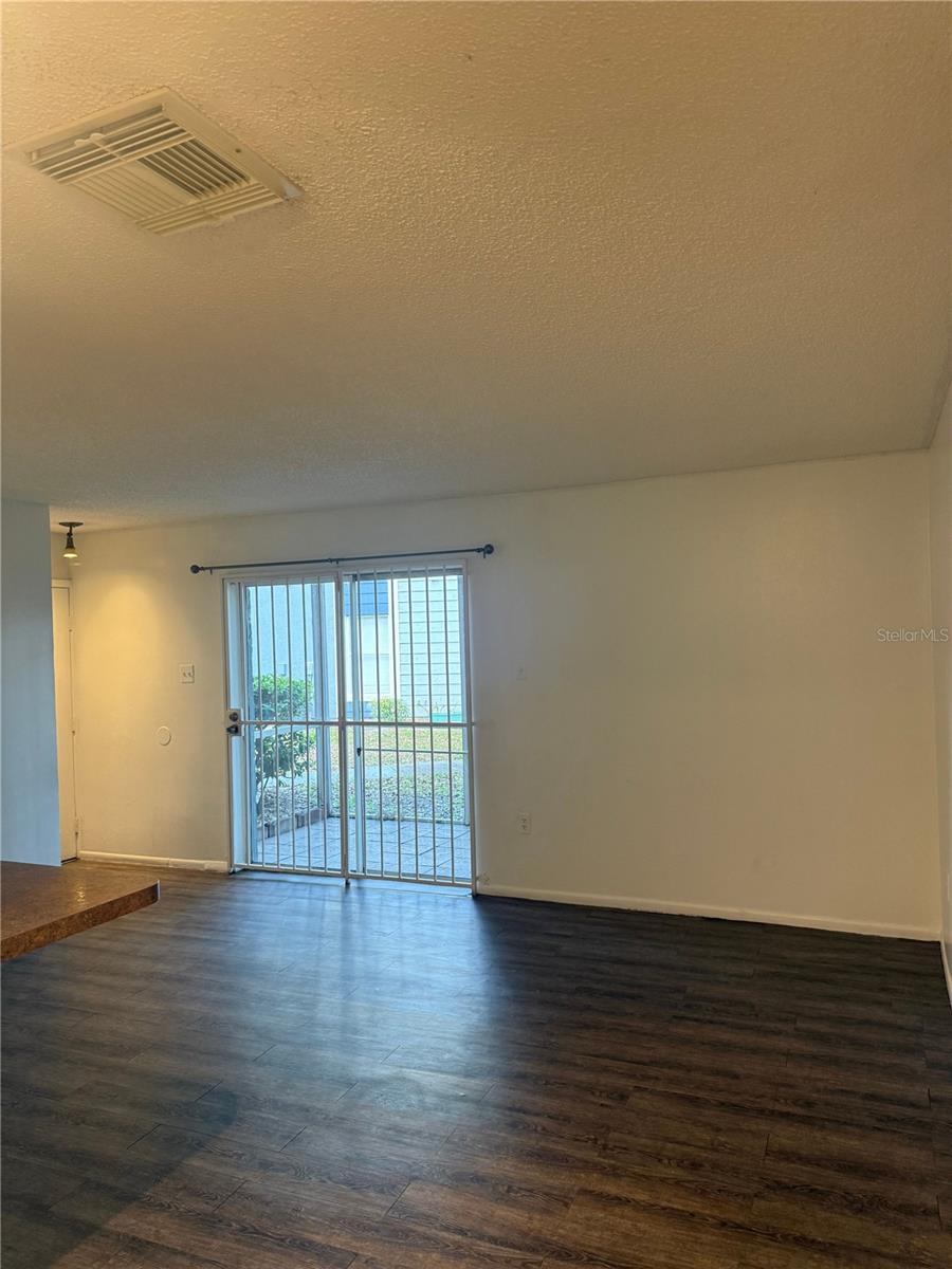 ARBORS OF SENDERA - Residential Lease