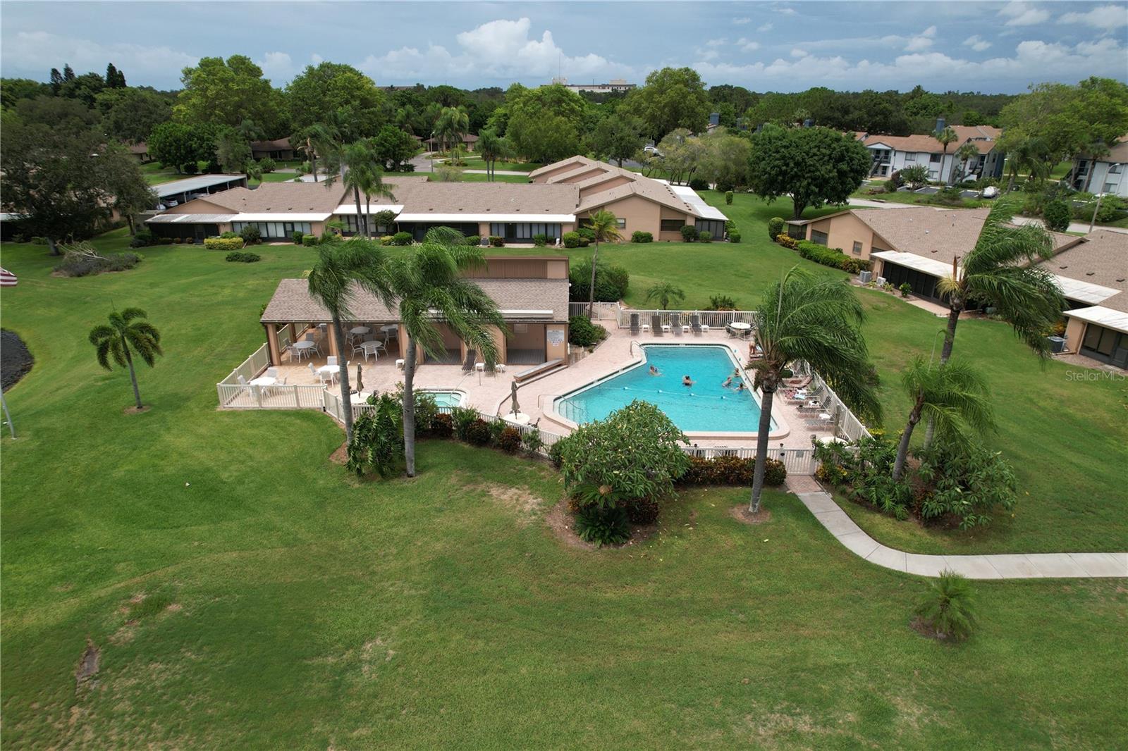 MEADOWCROFT SOUTH - Residential