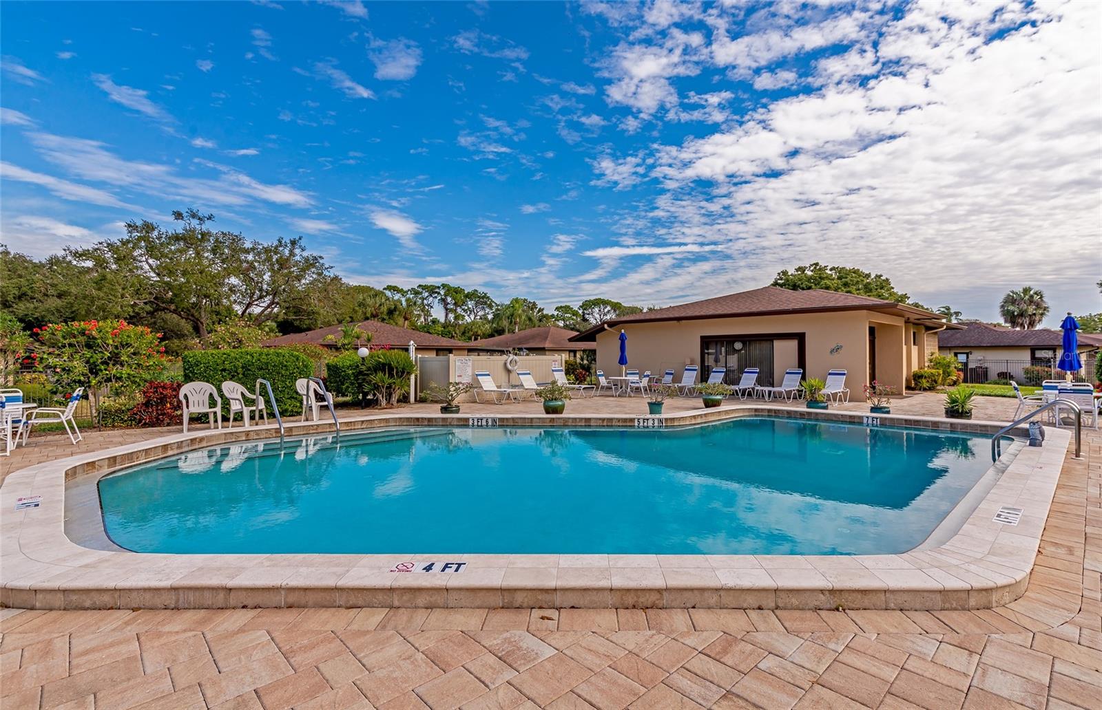 MEADOWCROFT SOUTH - Residential