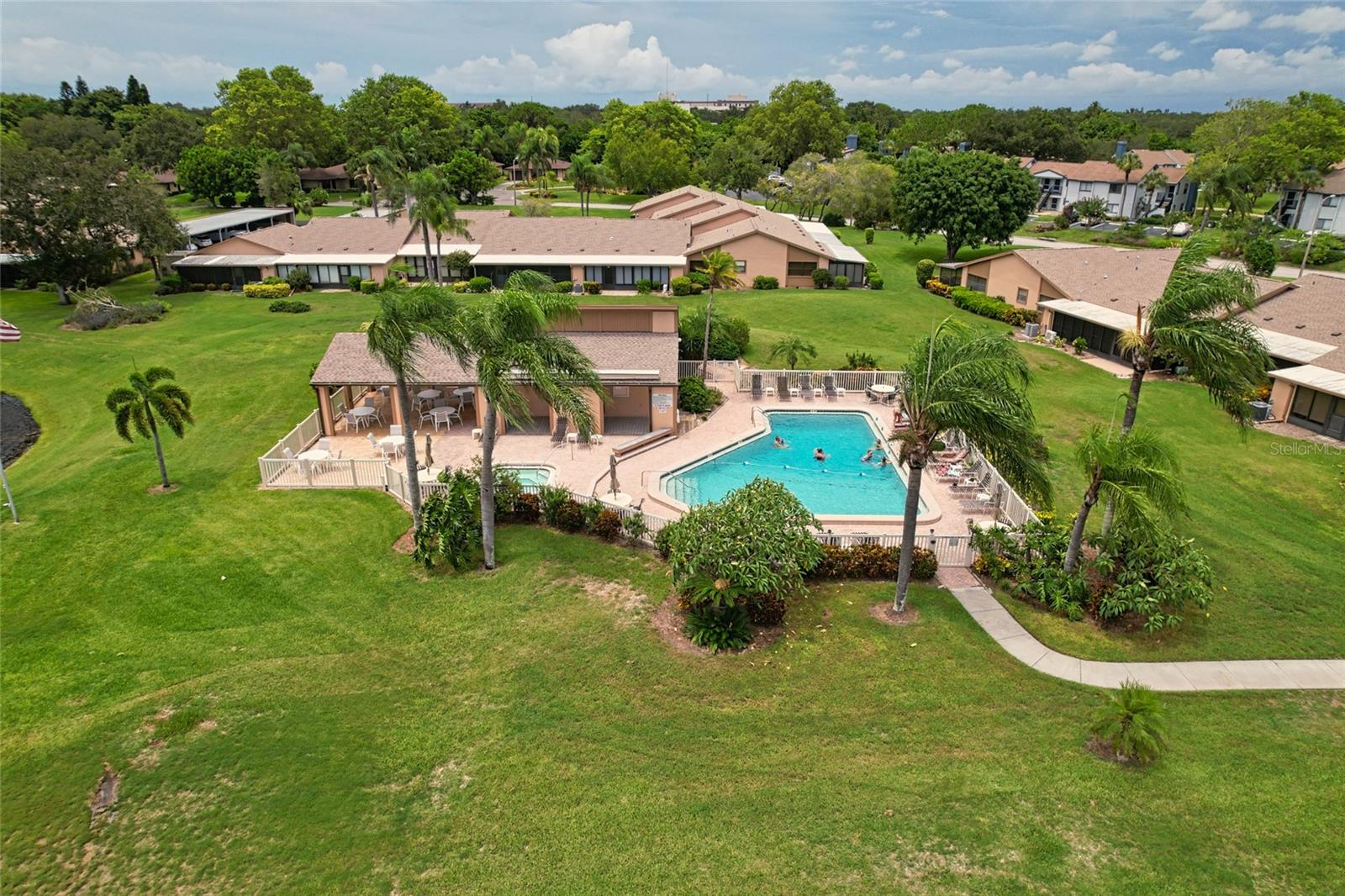 MEADOWCROFT SOUTH - Residential