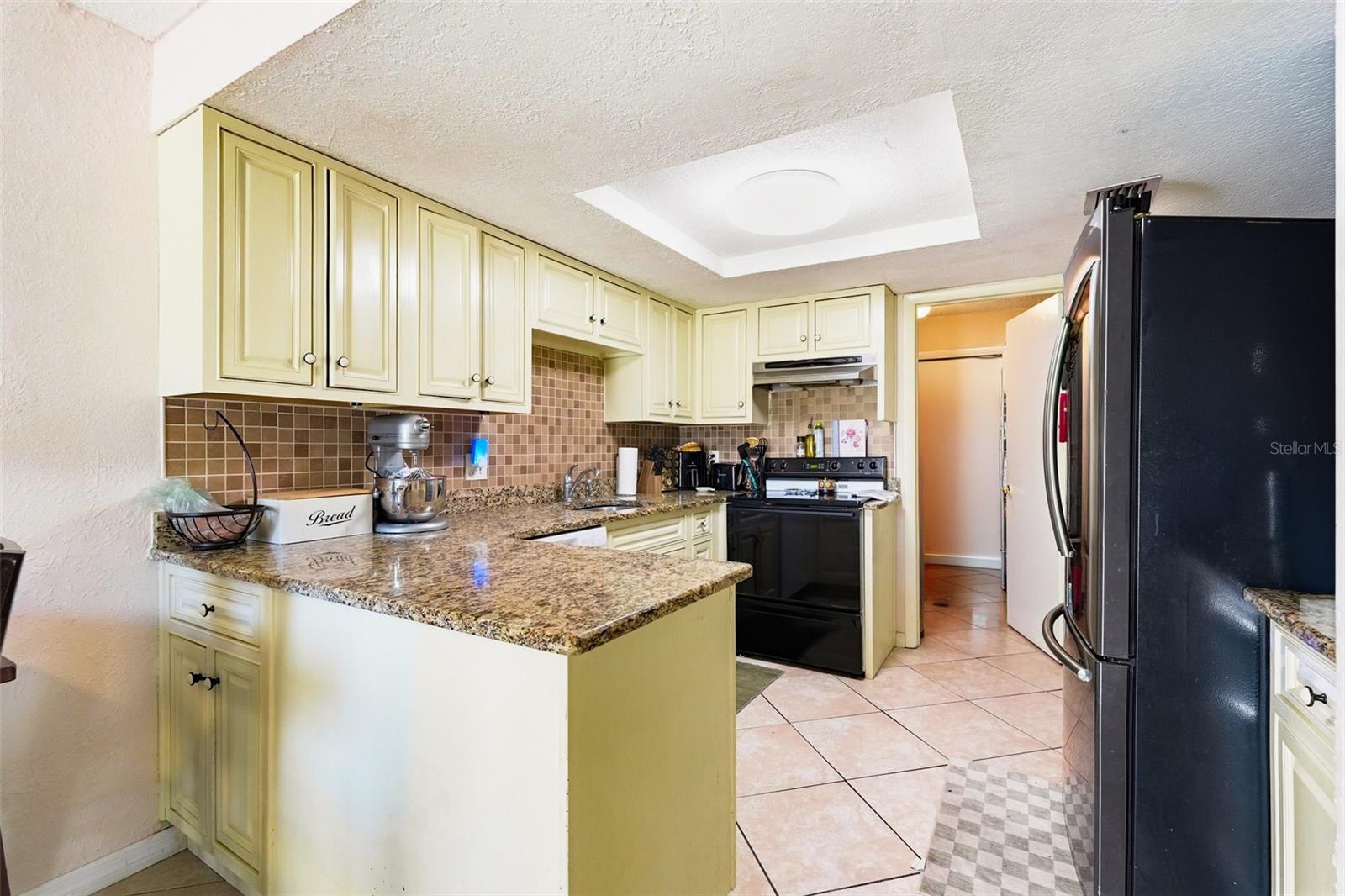 TOWNHOUSES AT BONNIE BAY CONDO - Residential