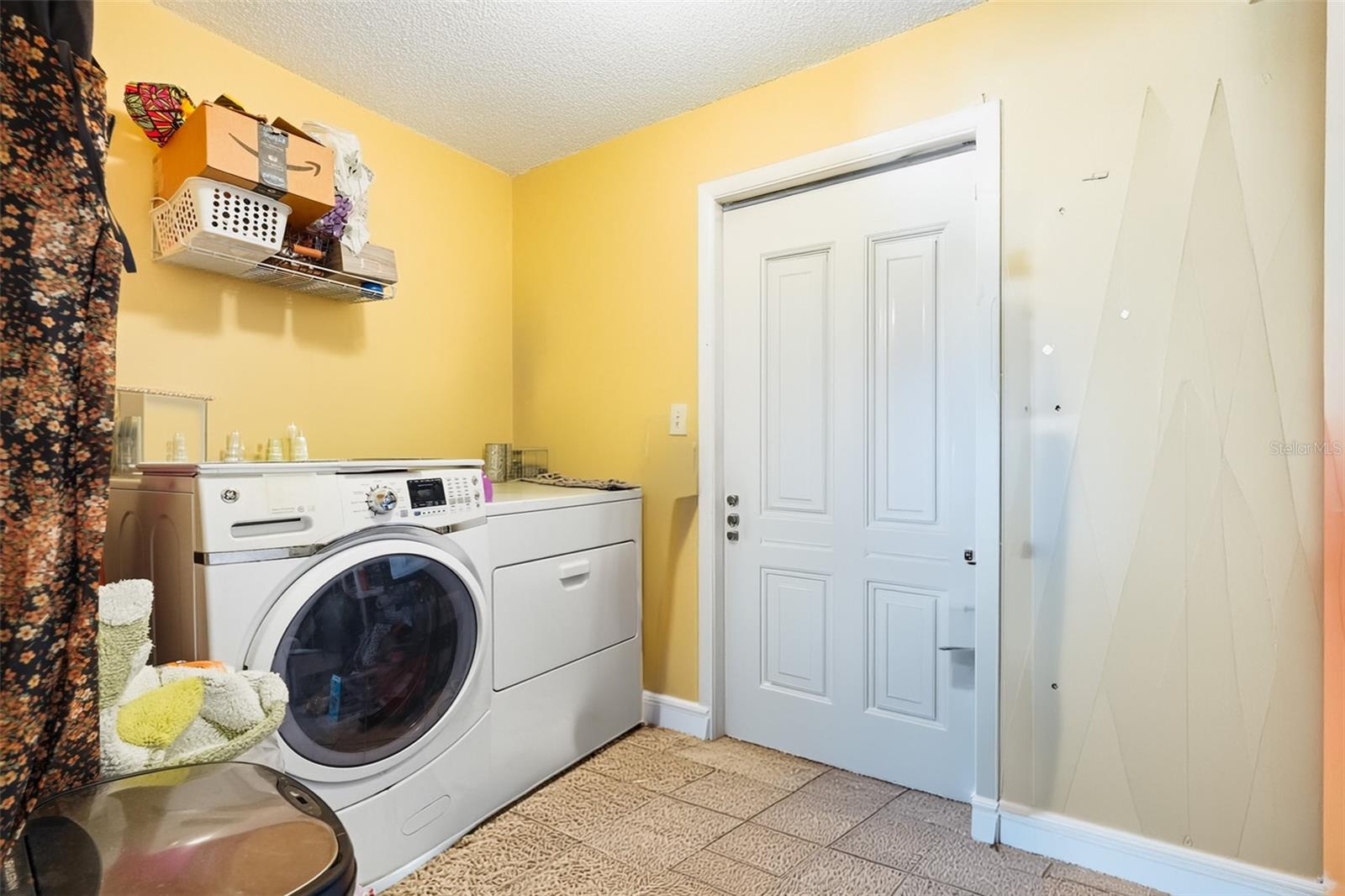 TOWNHOUSES AT BONNIE BAY CONDO - Residential