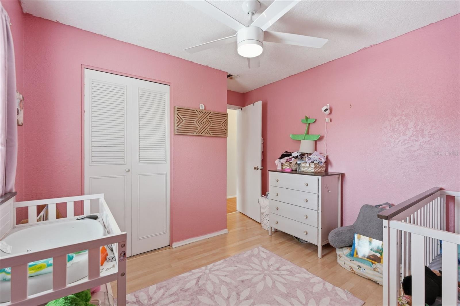 TOWNHOUSES AT BONNIE BAY CONDO - Residential