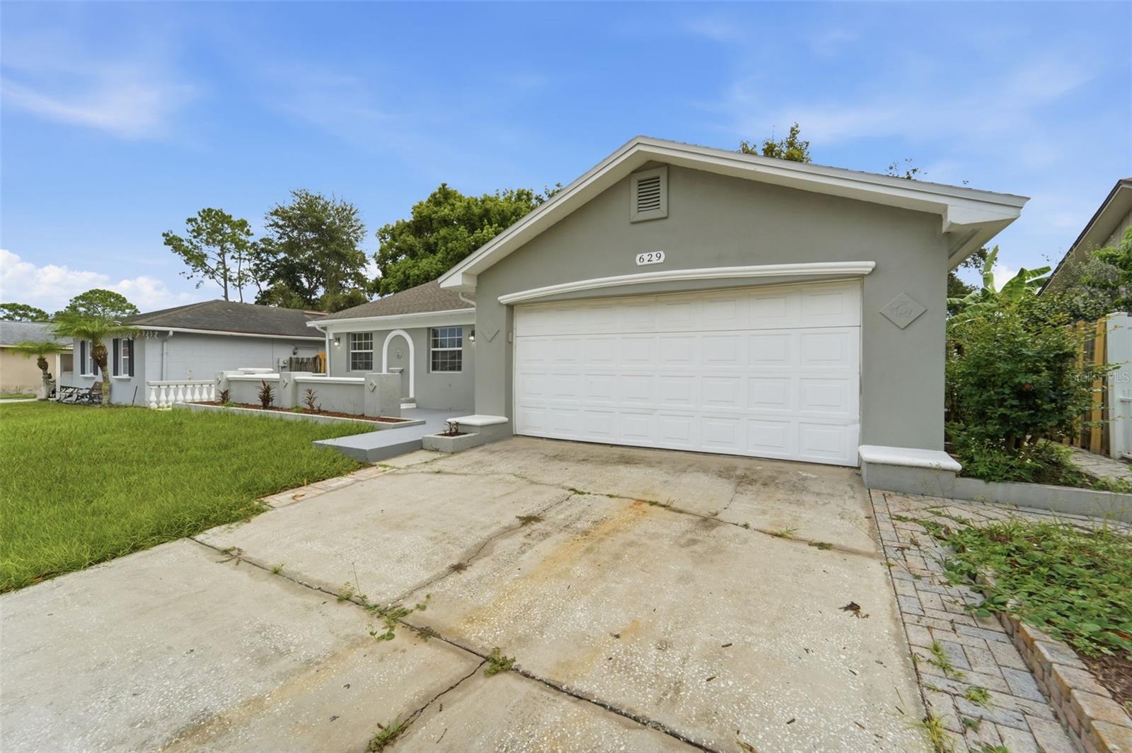629 LA SALLE DRIVE