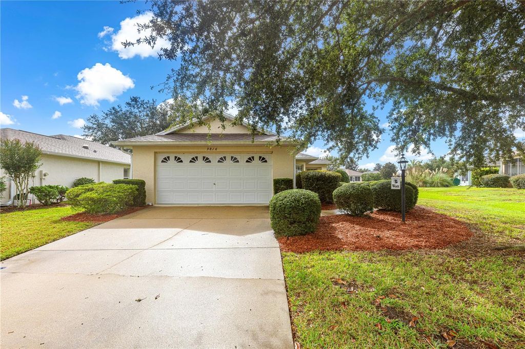 Photo of 9816 SW 92nd Place Road, Ocala, FL 34481 (MLS # OM711002)