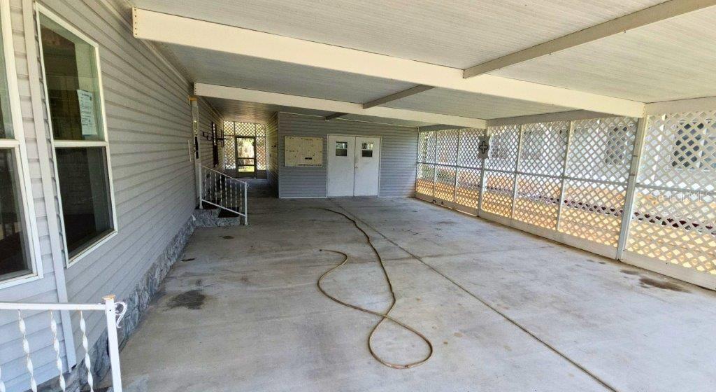 TRADERS COVE UNIT 01 - Residential