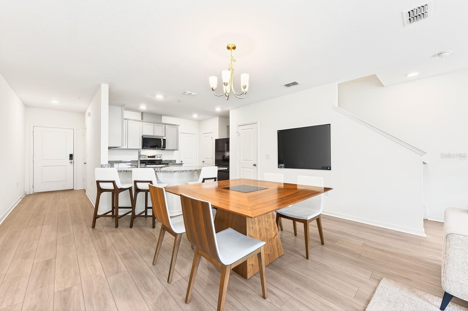 LANDINGS AT RIVERBEND - Residential