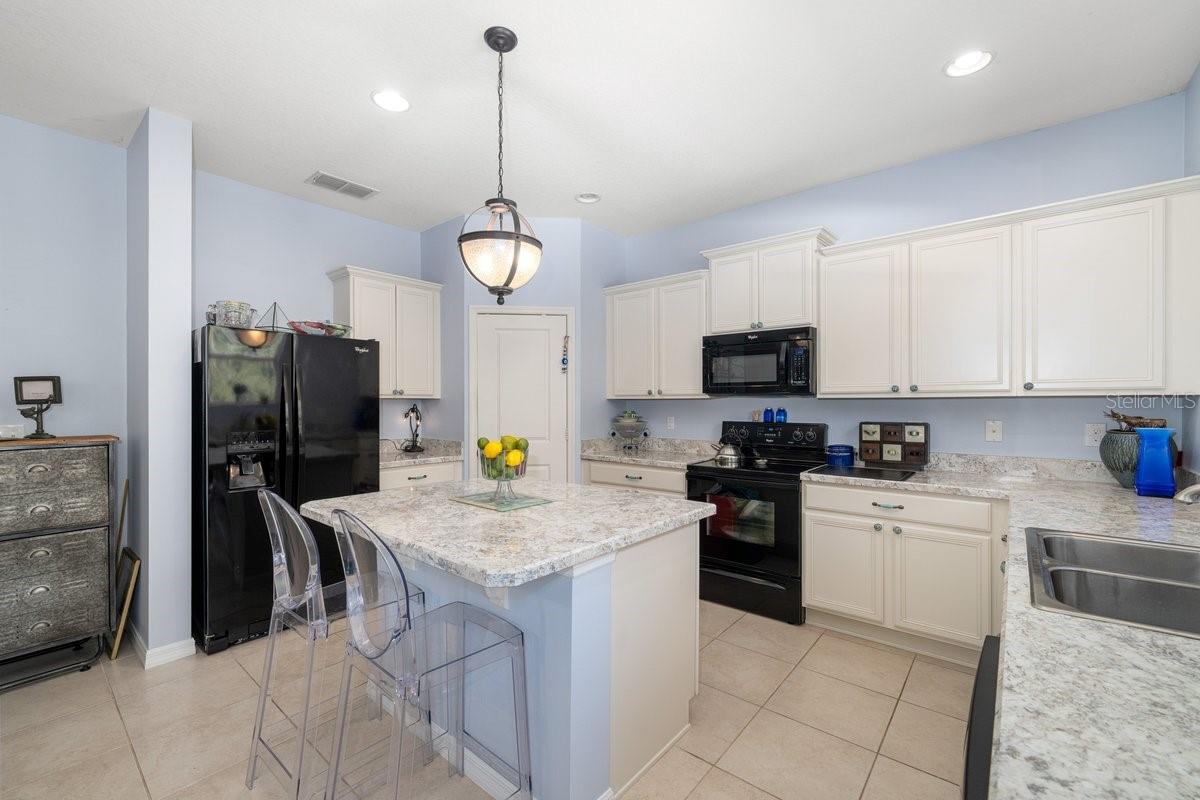 TAVARES ETOWAH PH 01 - Residential