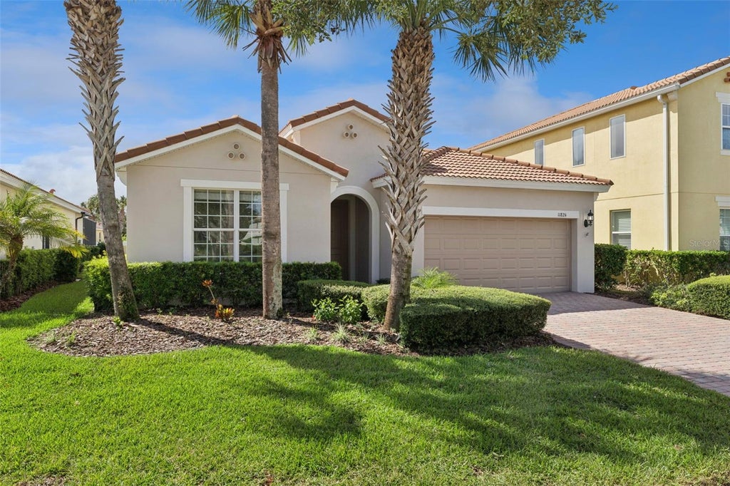 Photo of 11824 Padua Lane, Orlando, FL 32827 (MLS # O6453284)