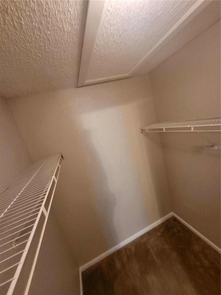 BELMONT/PK CENTRAL CONDO - Residential Lease