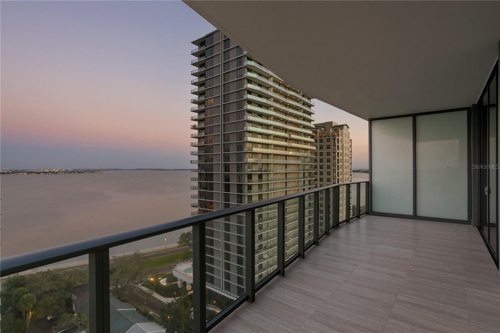 BAYSHORE YSABELLA CONDOMINIUM - Residential
