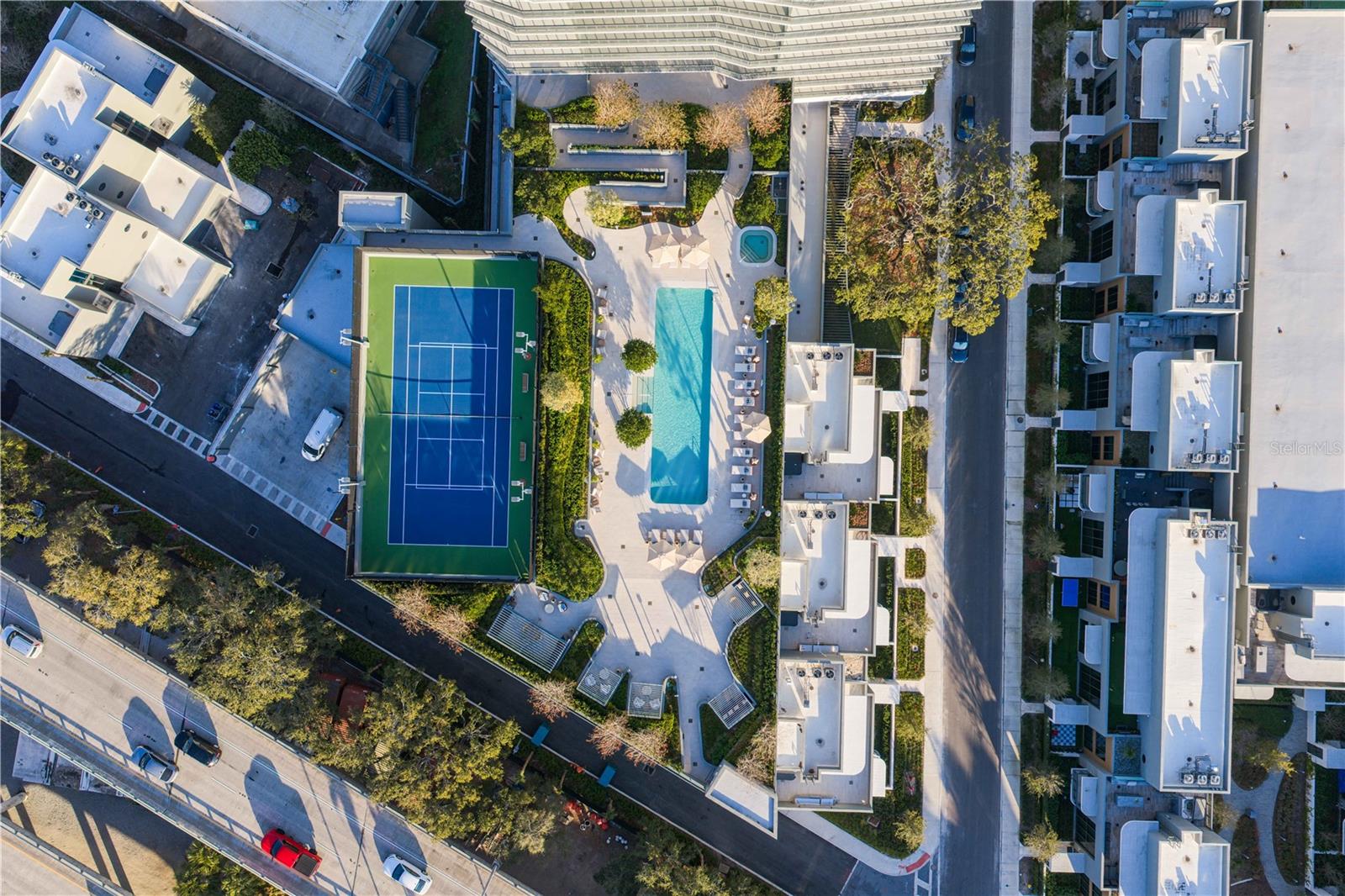 BAYSHORE YSABELLA CONDOMINIUM - Residential