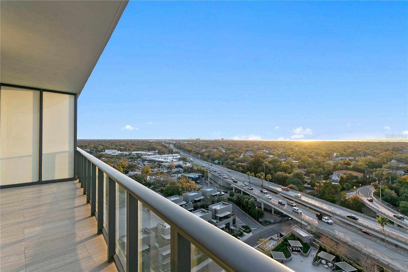 BAYSHORE YSABELLA CONDOMINIUM - Residential