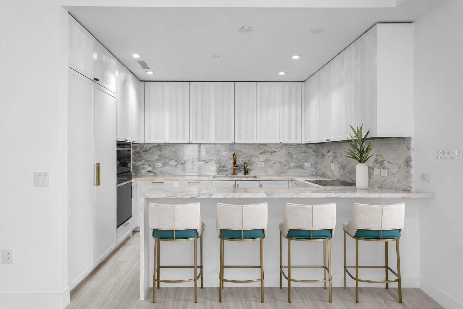 BAYSHORE YSABELLA CONDOMINIUM - Residential