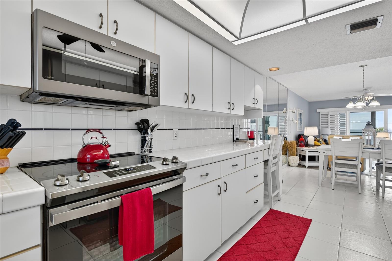 SEASCAPE CONDO - Residential