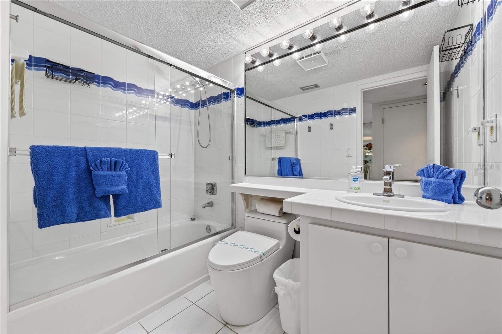 SEASCAPE CONDO - Residential