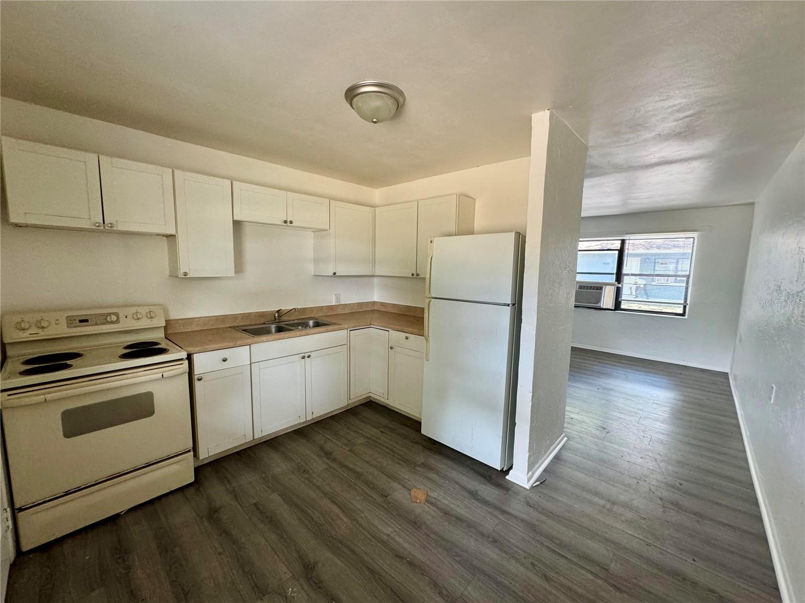 WEST END ADD - Residential Lease