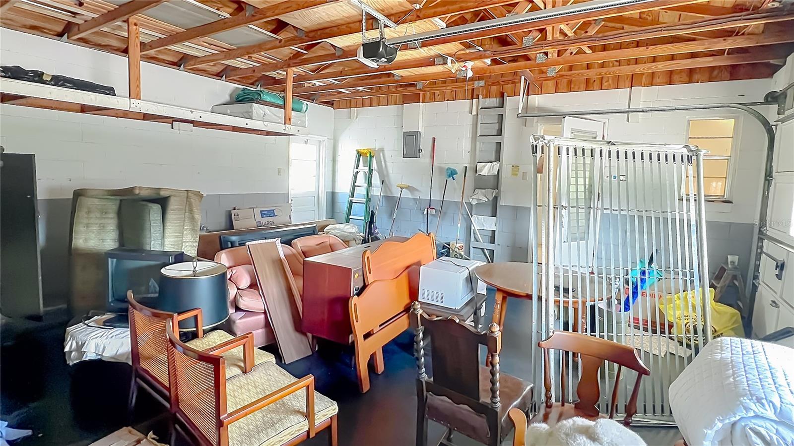 DOMMERICH HILLS SECOND ADD - Residential