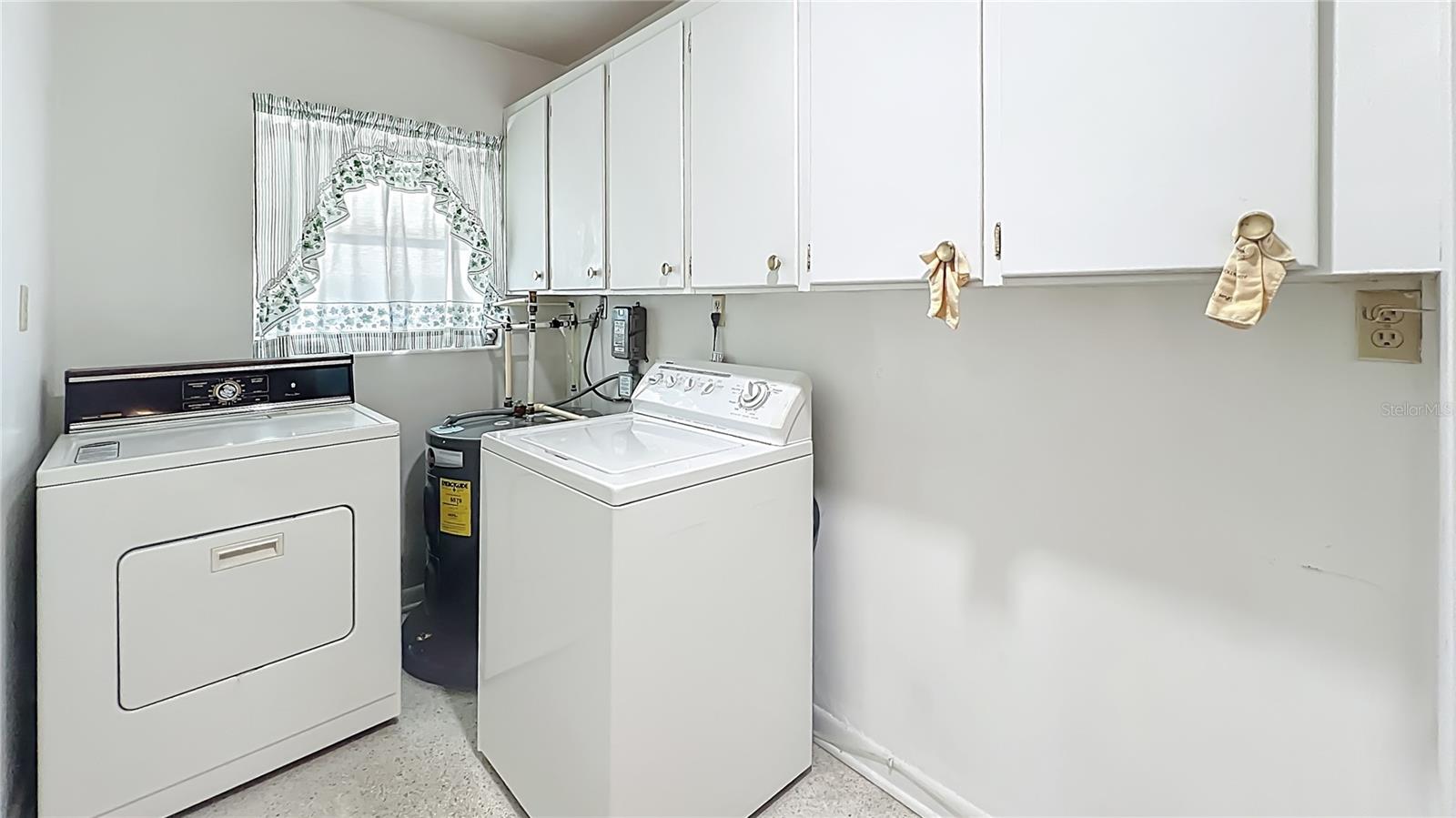 DOMMERICH HILLS SECOND ADD - Residential