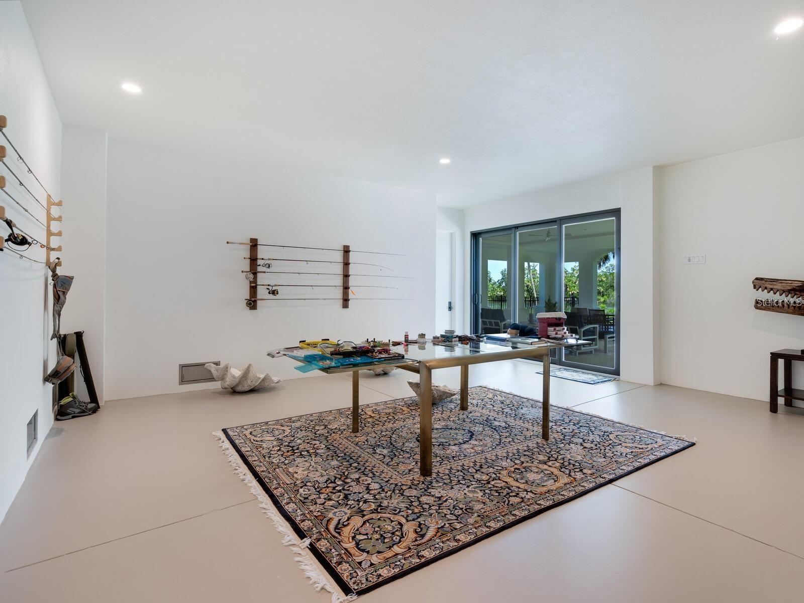 ACREAGE & UNREC - Residential