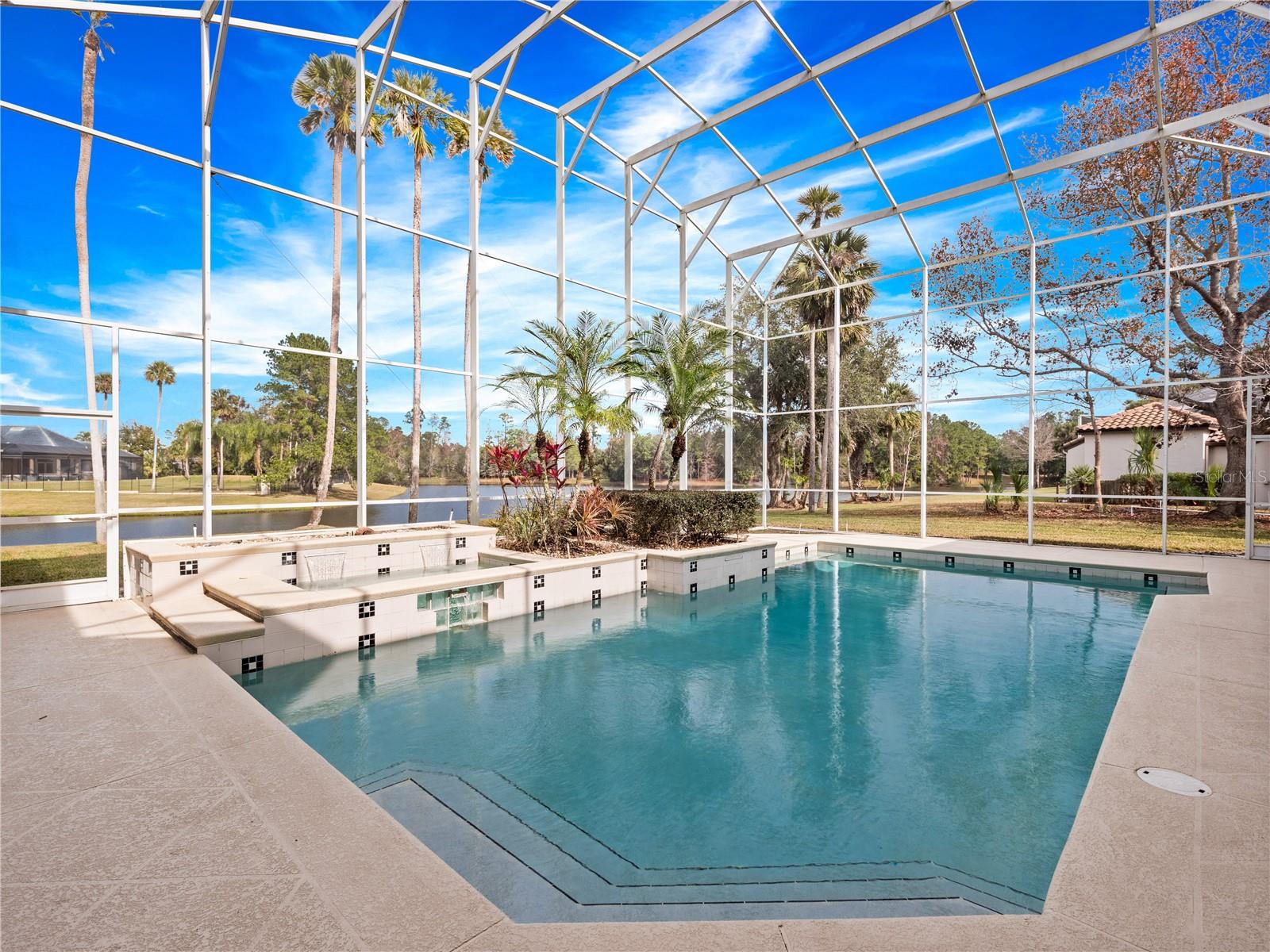 2224 ALAQUA DRIVE