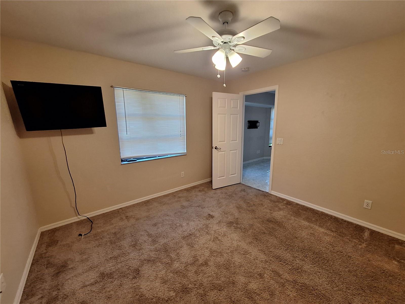 PUNTA GORDA ISLES SEC 20 - Residential Lease