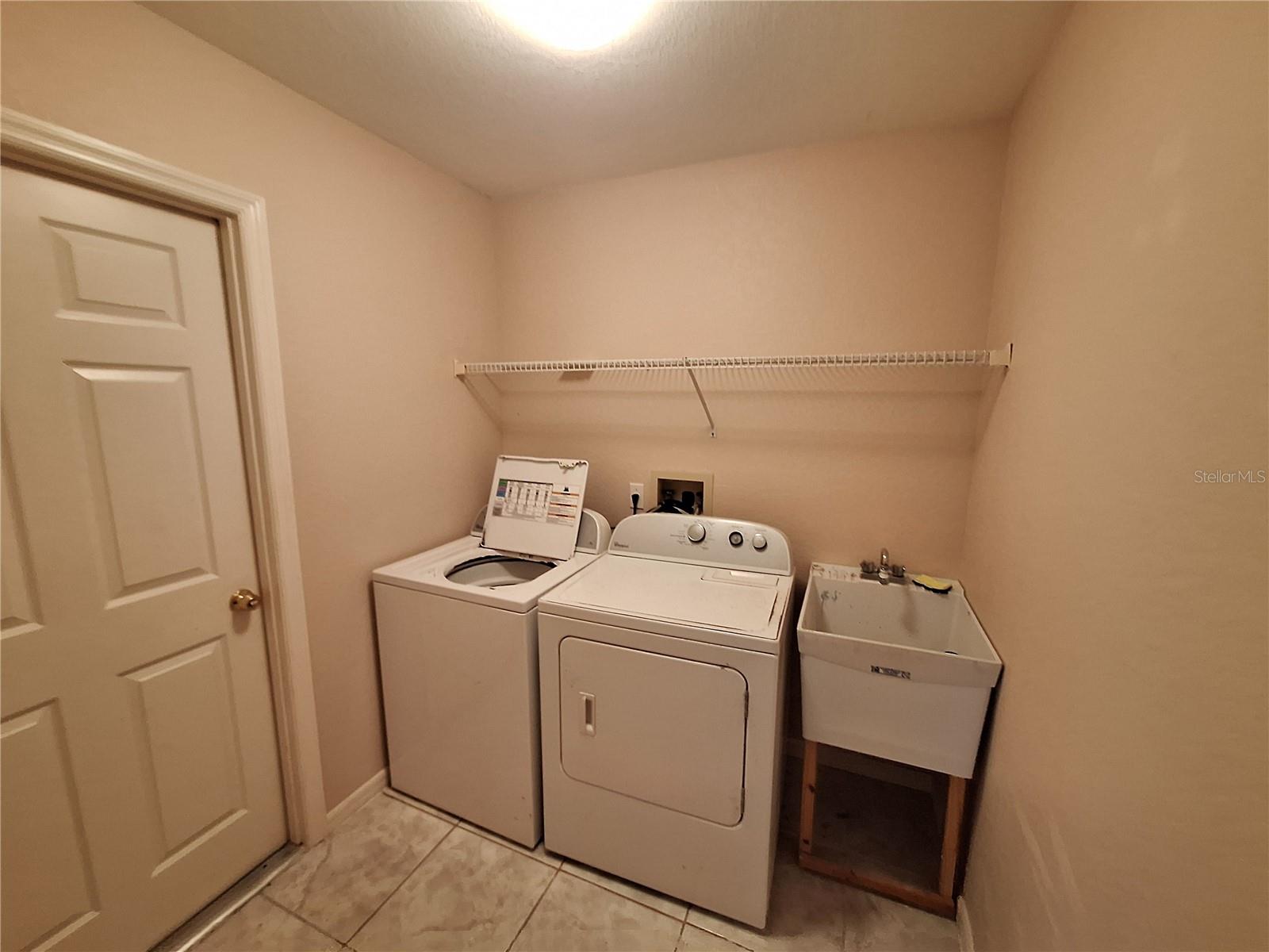 PUNTA GORDA ISLES SEC 20 - Residential Lease