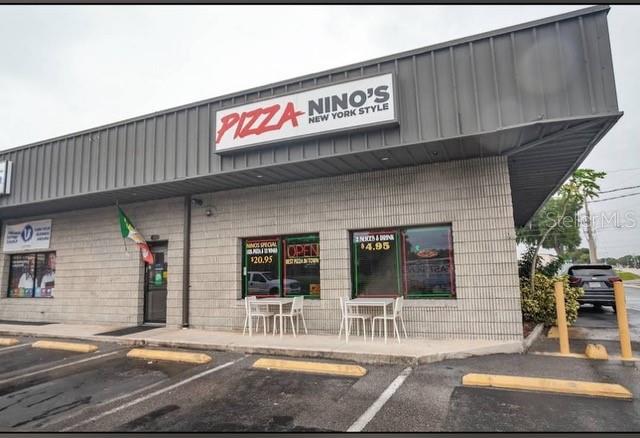 Excellent Opportunity, to continue growing this business with a track record. You can incorporate other products, as well as extend work hours. Currently works from 10:00 am to 5:00 pm from Monday to Friday. Training owner, two weeks training!!
https://www.orderninospizzamenu